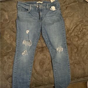 Stylish Distressed Skinny Jeans in Blue